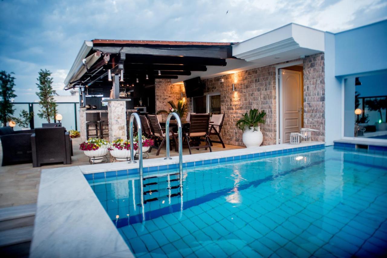 Appartamento Luxury Penthouse With Private Pool Preveza Esterno foto